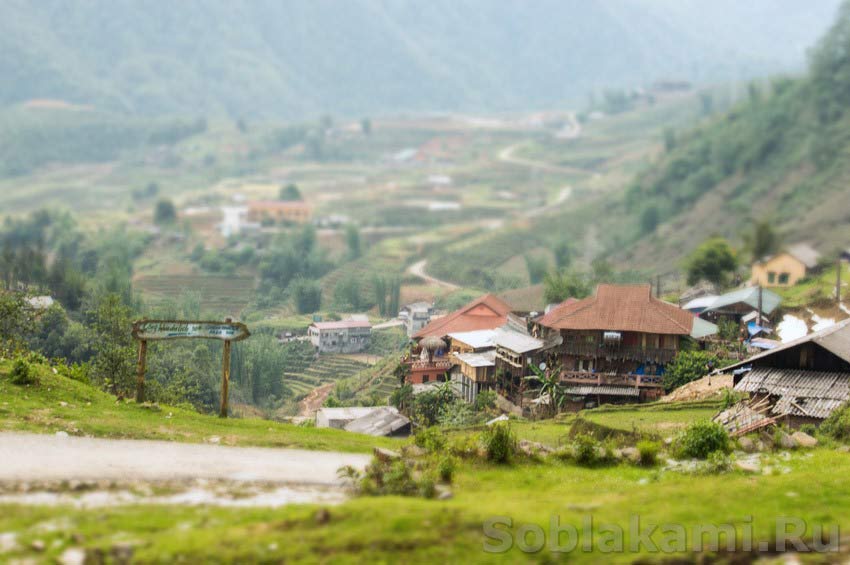 Сапа, деревня Кат Кат: быки, сопливые младенцы и грабеж среди бела дня