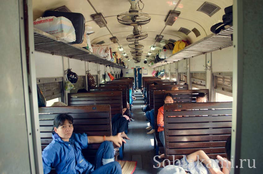 транспорт во Вьетнаме: поезд, самолет, sleeper bus, автобус, байк